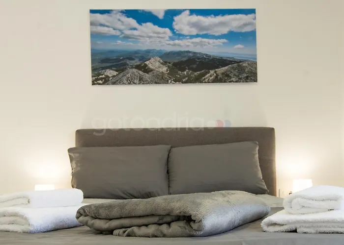 Luxury Sea View Vida Apartamento *