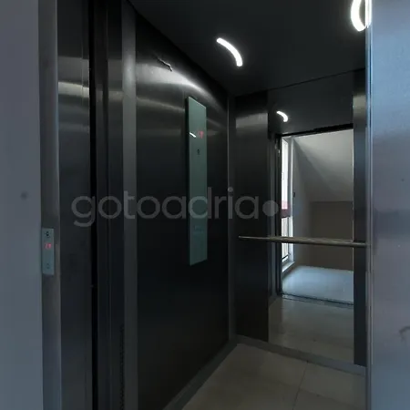 Luxury Sea View Vida マカルスカ